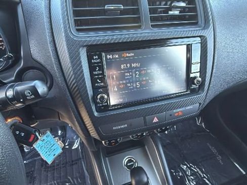 Used 2024 Mitsubishi Outlander Sport AWD image 15