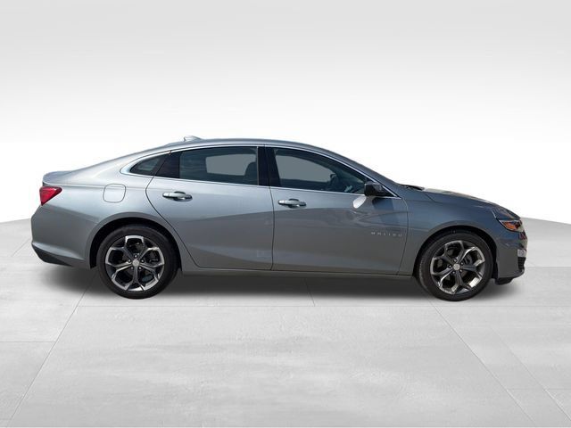 Used 2023 Chevrolet Malibu LT FWD image 4