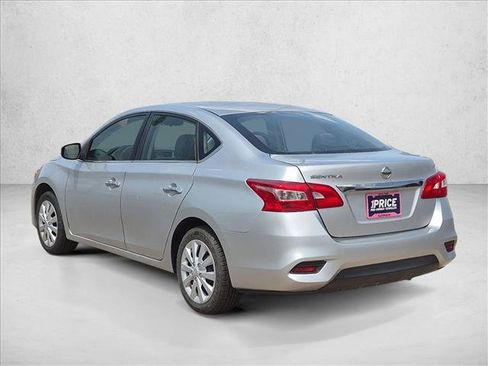 Used 2016 Nissan Sentra S FWD image 7