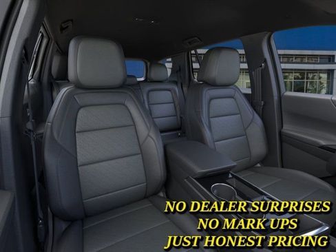 New 2026 Chevrolet Equinox LT w/ Convenience Package II FWD image 16