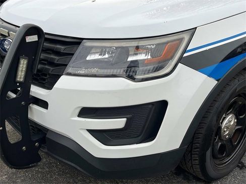Used 2016 Ford Explorer 4WD Police Interceptor image 10