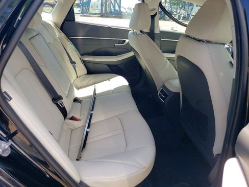 Used 2025 Hyundai Sonata Limited FWD image 6