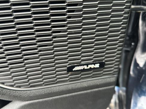 Used 2023 Jeep Grand Cherokee 30th Anniversary AWD/4WD image 11