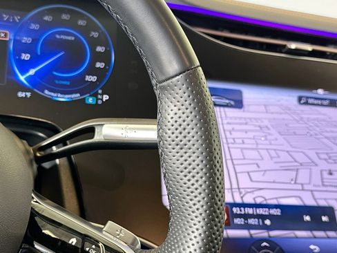 Certified 2023 Mercedes-Benz EQS 580 4MATIC Sedan image 16