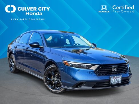 Certified 2025 Honda Accord SE image 1