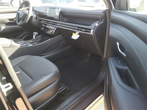 New 2026 Hyundai Tucson SEL image 6