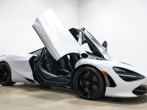 Used 2018 McLaren 720S image 58