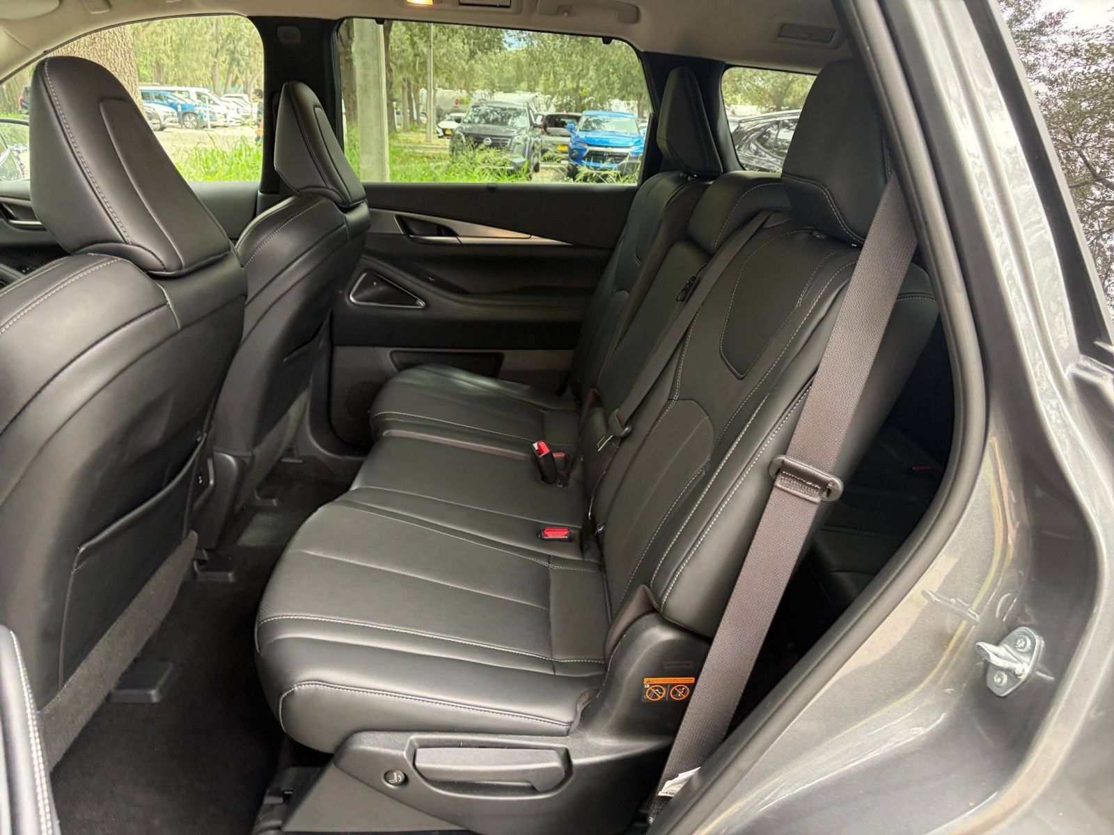 Used 2026 INFINITI QX60 Luxe FWD image 41