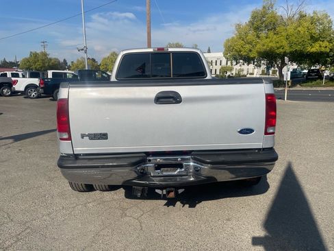 Used 2004 Ford F350 XLT AWD/4WD image 9