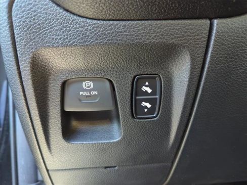 Used 2019 RAM 1500 Laramie image 21