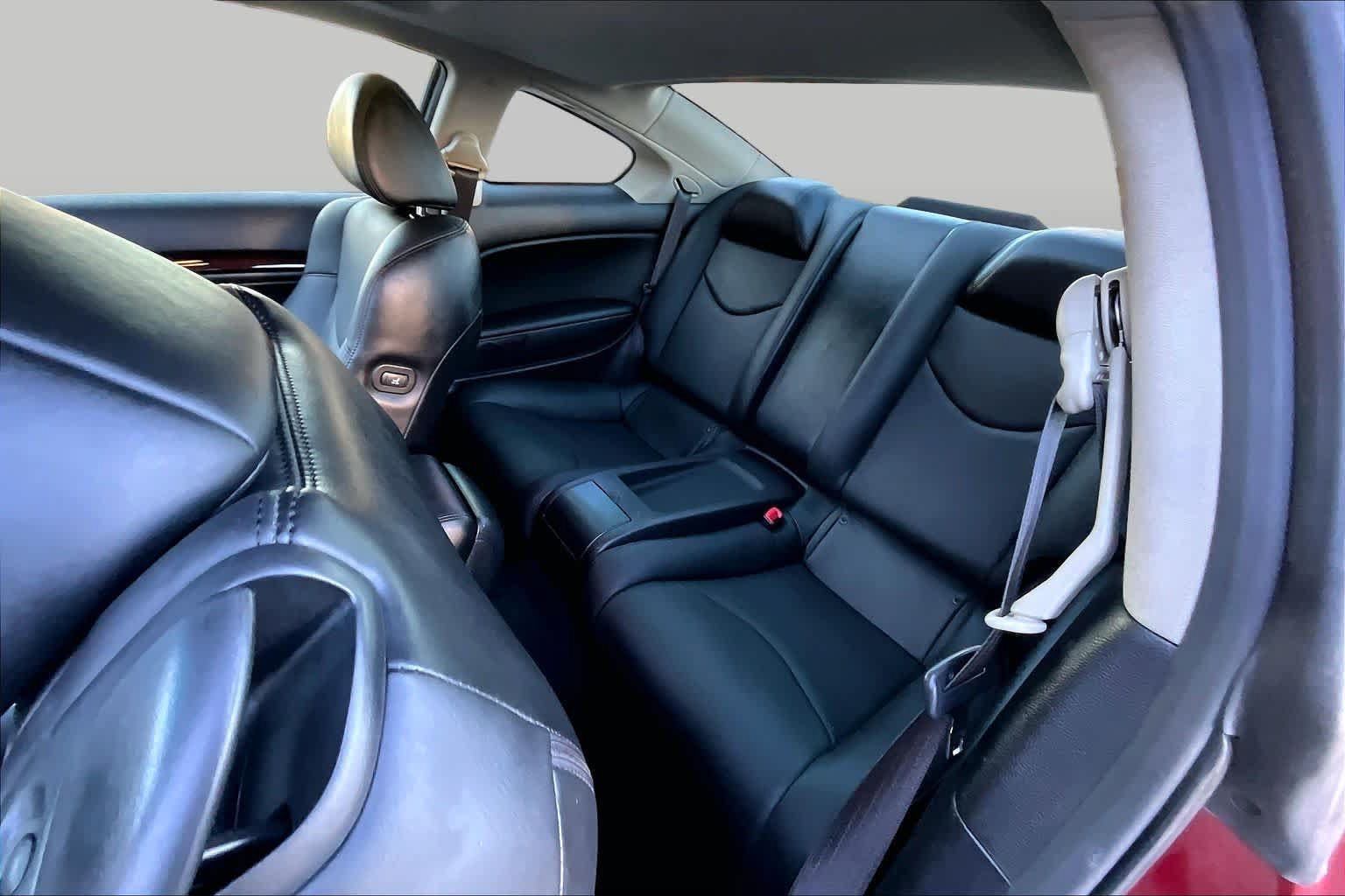 Used 2015 INFINITI Q60 AWD Coupe w/ Premium Package image 20