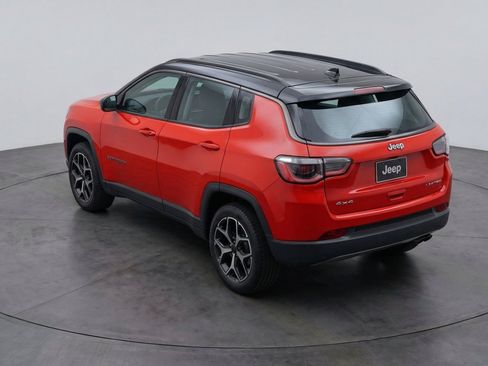 Used 2025 Jeep Compass Limited AWD/4WD image 6