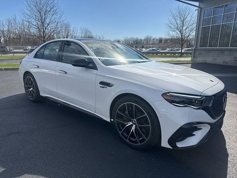 Certified 2026 Mercedes-Benz E 53 AMG e 4MATIC Sedan image 4