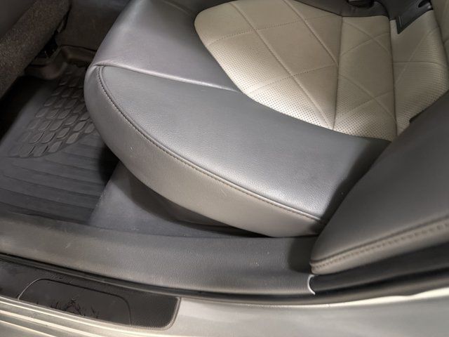 Used 2018 Toyota Camry XLE FWD image 22