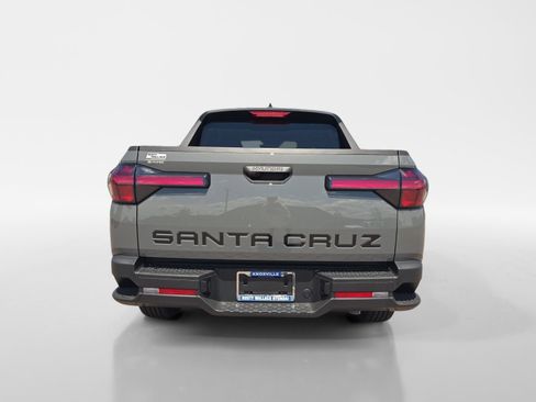 New 2026 Hyundai Santa Cruz SE FWD image 4
