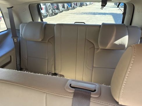 Used 2019 Chevrolet Tahoe LT AWD/4WD image 18
