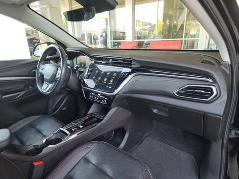 Used 2023 Chevrolet Bolt EUV Premier w/ Sun & Sound Package FWD image 25