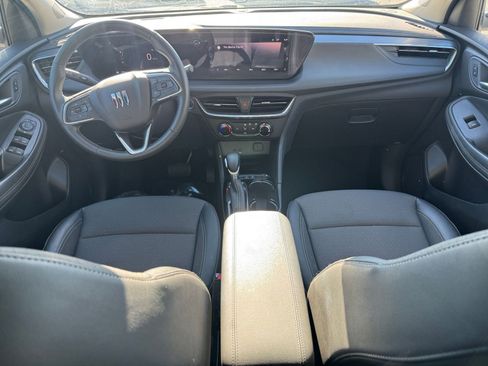 Used 2025 Buick Encore GX Preferred image 39