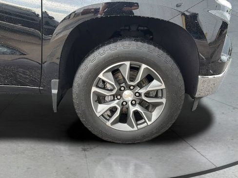 Certified 2023 Chevrolet Silverado 1500 LT AWD/4WD image 27