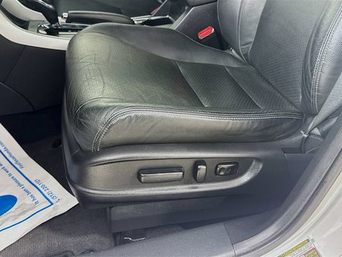 Used 2013 Honda Accord EX-L image 23