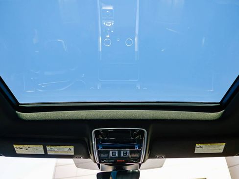 Used 2019 Land Rover Range Rover Sport HSE image 16