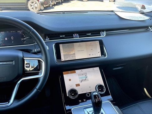 Used 2022 Land Rover Range Rover Evoque S image 6