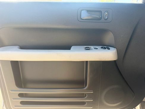 Used 2008 Honda Element EX image 9