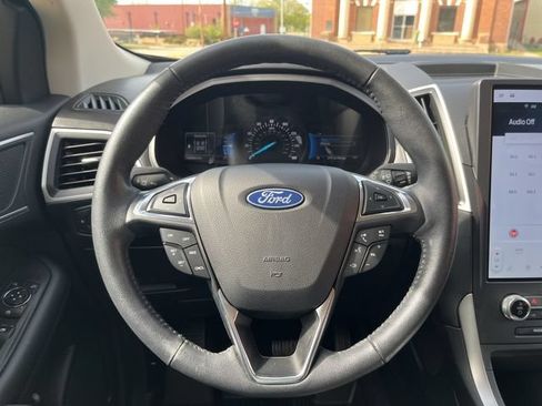 Used 2022 Ford Edge SEL w/ Convenience Package AWD/4WD image 38