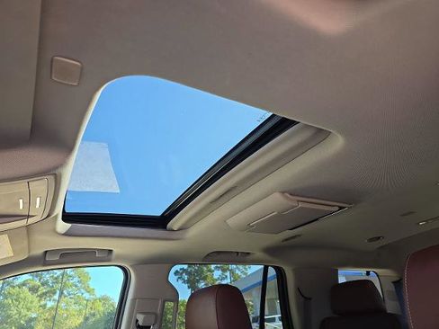 Certified 2019 Chevrolet Tahoe Premier w/ Premier Plus Edition image 19