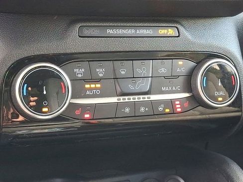 Used 2022 Ford Escape SE w/ Convenience Package image 20