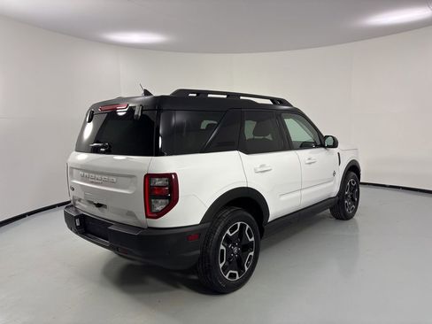 Used 2022 Ford Bronco Sport Outer Banks w/ Tech Package image 7