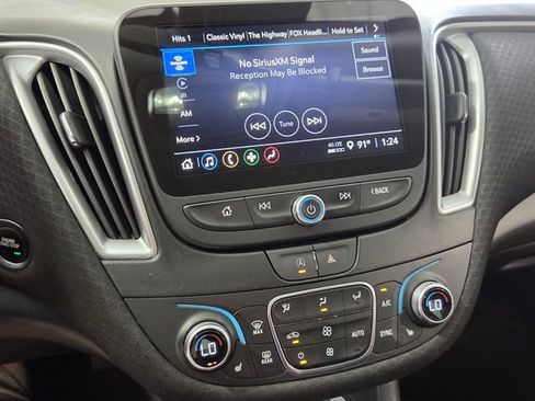 Used 2024 Chevrolet Malibu LT FWD image 20