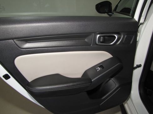 Certified 2024 Honda Civic EX-L image 14