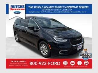 Used 2025 Chrysler Pacifica Select FWD 360° Tour