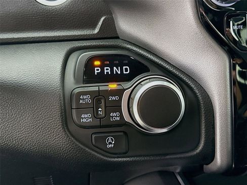 Used 2025 RAM 1500 Big Horn image 17
