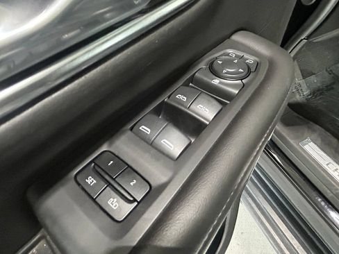 Used 2024 Chevrolet Suburban LT AWD/4WD image 18