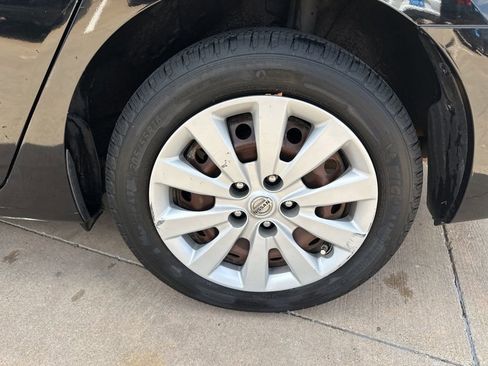 Used 2014 Nissan Sentra SV w/ SV Driver Package image 8