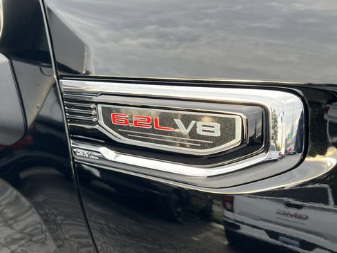 Used 2024 GMC Sierra 1500 Denali w/ Denali Reserve Package image 9