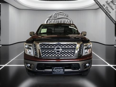 Used 2019 Nissan Titan Platinum Reserve AWD/4WD image 2