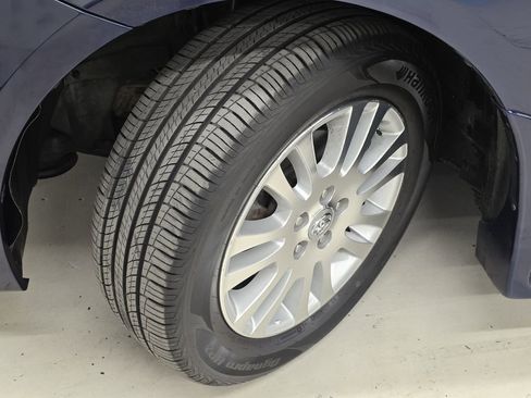 Used 2007 Toyota Sienna XLE image 44