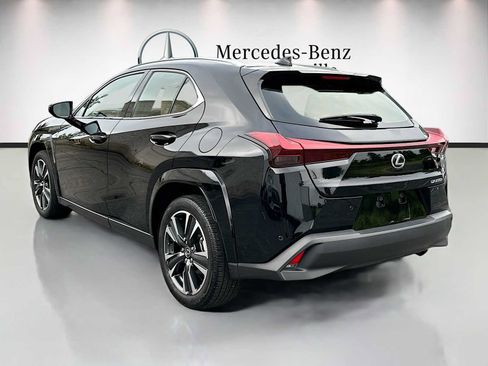 Used 2023 Lexus UX 250h FWD w/ Accessory Package (Z2) image 7