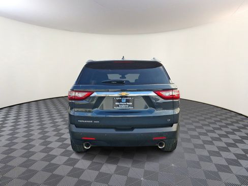 Used 2018 Chevrolet Traverse LT w/ LPO, Floor Liner Package image 6