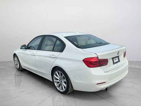 Used 2018 BMW 320i Sedan image 15