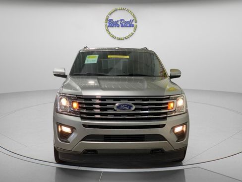 Used 2020 Ford Expedition Max XLT w/ Equipment Group 202A AWD/4WD image 9