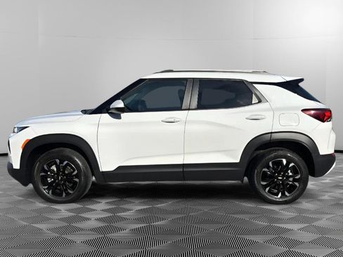Used 2023 Chevrolet TrailBlazer LT w/ Convenience Package image 5