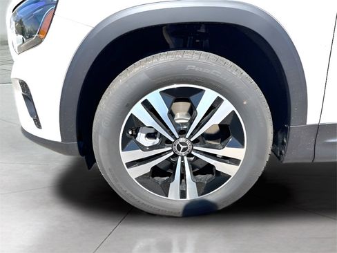 New 2026 Mercedes-Benz GLB 250 4MATIC image 10