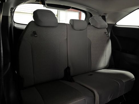 Used 2026 Toyota Sienna LE FWD image 59
