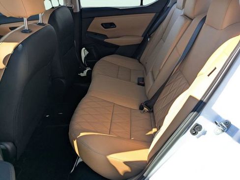 New 2025 Nissan Sentra SV w/ SV Premium Package FWD image 27