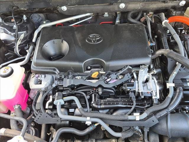 Used 2020 Toyota RAV4 XLE w/ Convenience Package AWD/4WD image 19