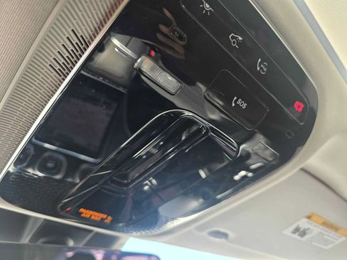 Used 2023 Mercedes-Benz C 300 Sedan image 33
